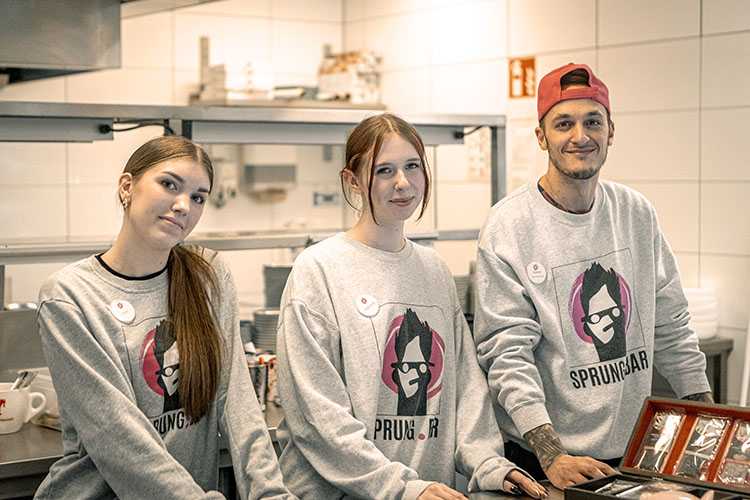 Mitarbeiter Gastro (W/M/D)
