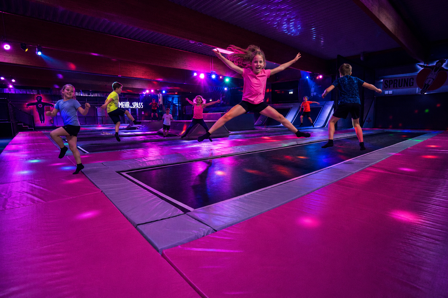 KINDER.DISCO Sept. im SPRUNG.RAUM Hamburg